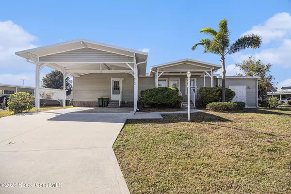 812 Wren Circle, Barefoot Bay, FL 32976