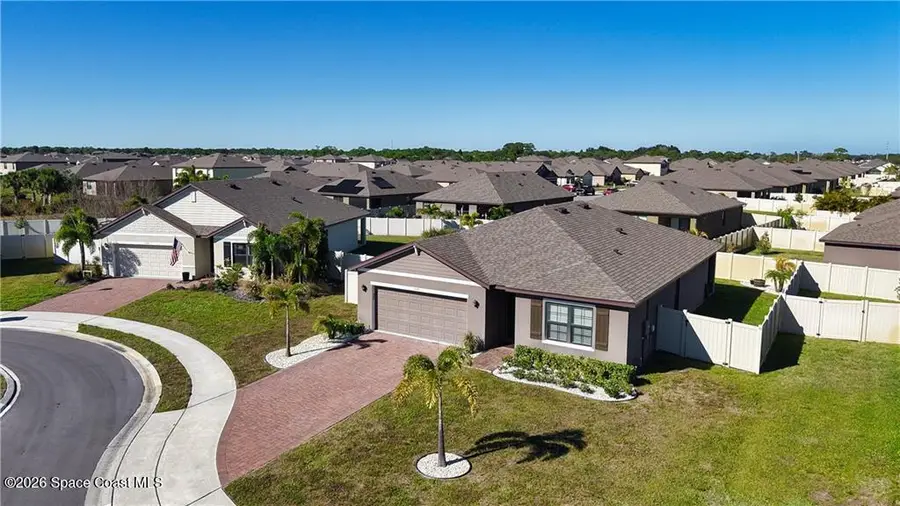 7284 Topaz Drive, Grant, FL 32949 - Image #3