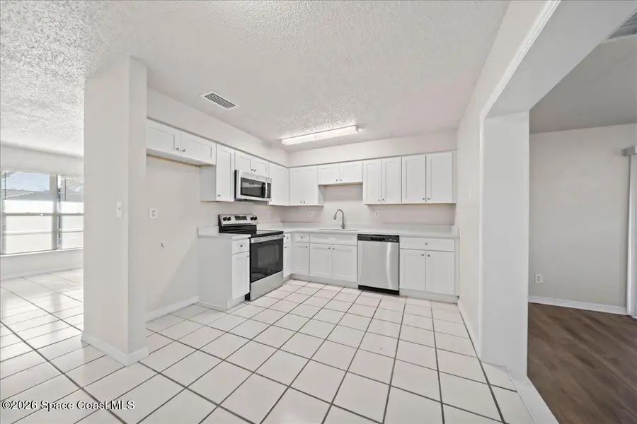 781 August Street Se, Palm Bay, FL 32909 - Image #3