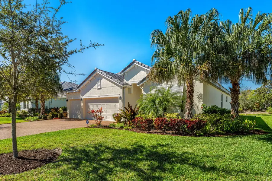 6435 Monserrat Drive, Vero Beach, FL 32967 - Image #2