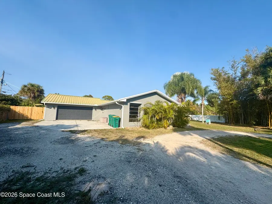 110 Lagoon Avenue, Melbourne, FL 32901 - Image #2