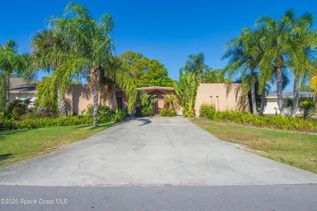 422 Del Monte Road #A&B, Sebastian, FL 32958 - Image #1