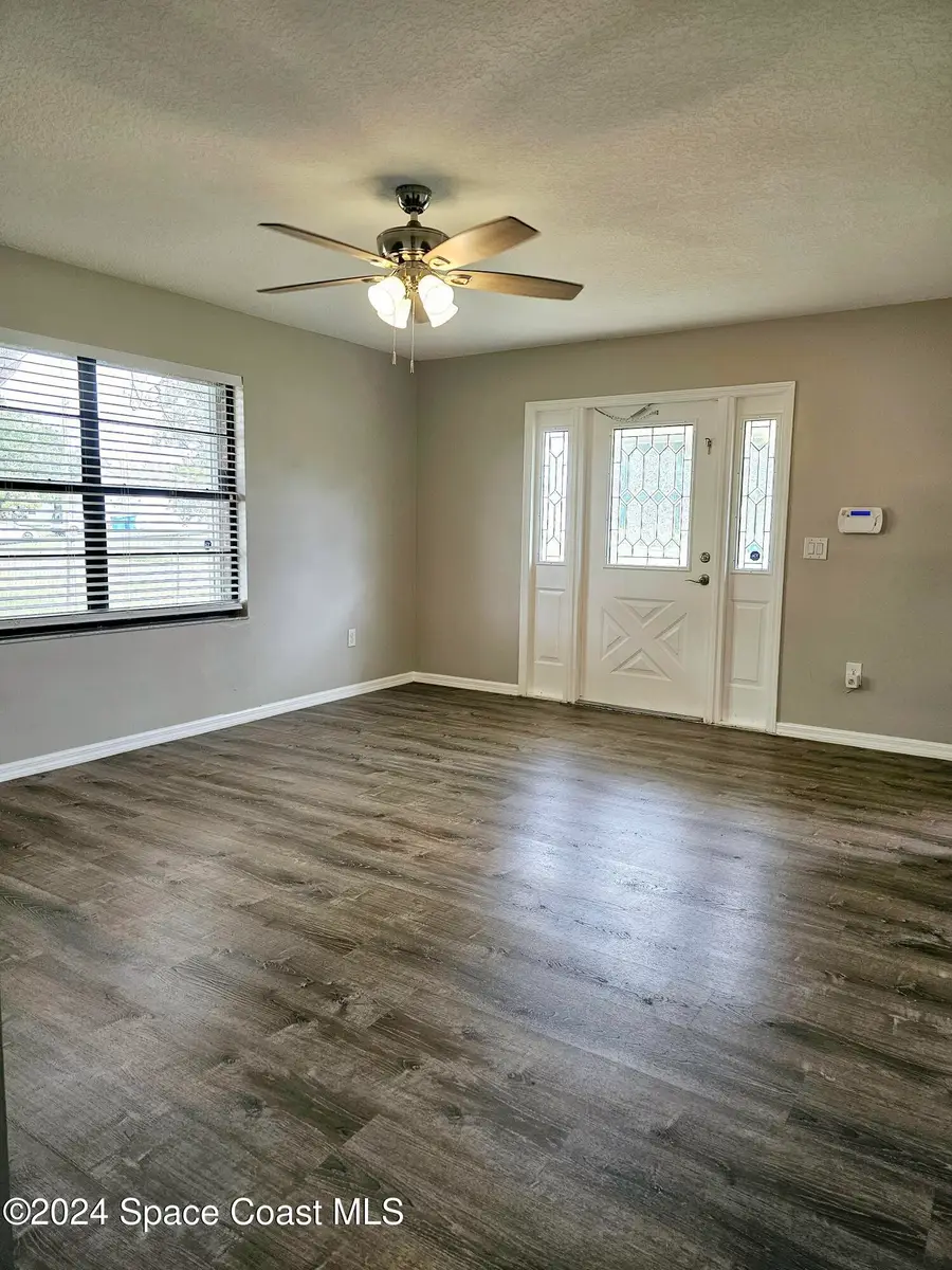 130 Abalone Road Nw, Palm Bay, FL 32907 - Image #3