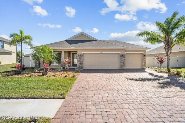 679 Flowerwood Drive Se, Palm Bay, FL 32909