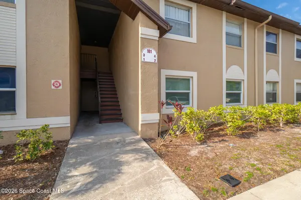 101 Summer Place #2, Merritt Island, FL 32953
