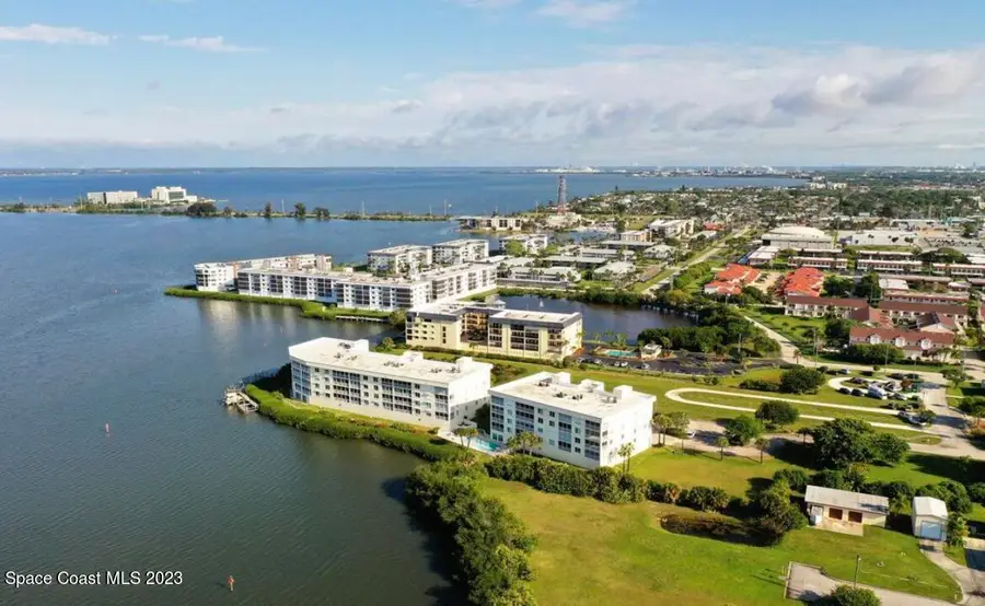 188 Pinellas Lane #301b, Cocoa Beach, FL 32931 - Image #2