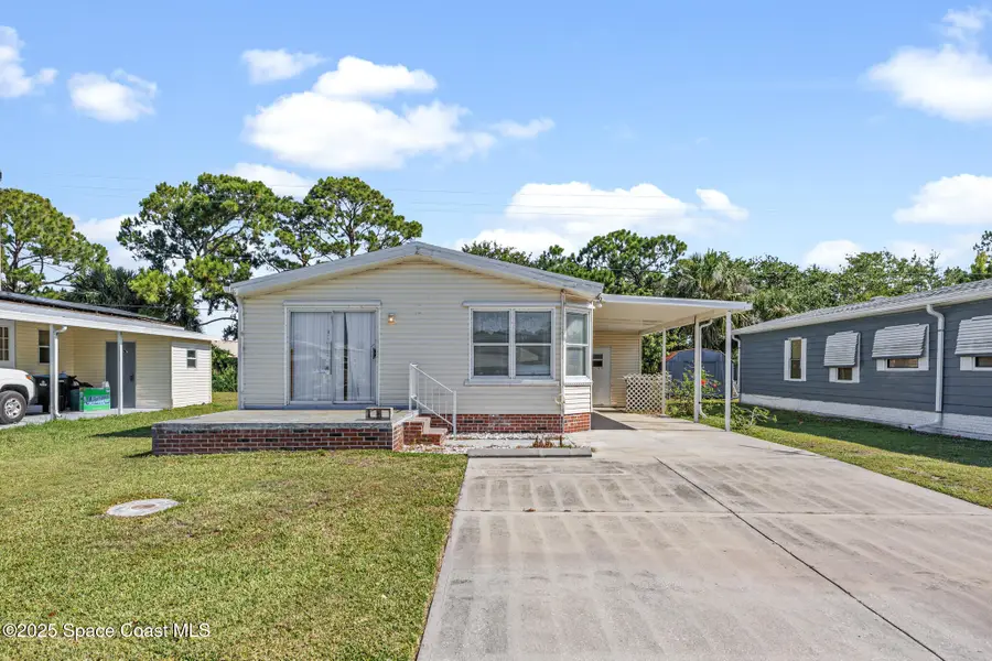 2387 Coconut Palm Drive Ne, Palm Bay, FL 32905 - Image #2