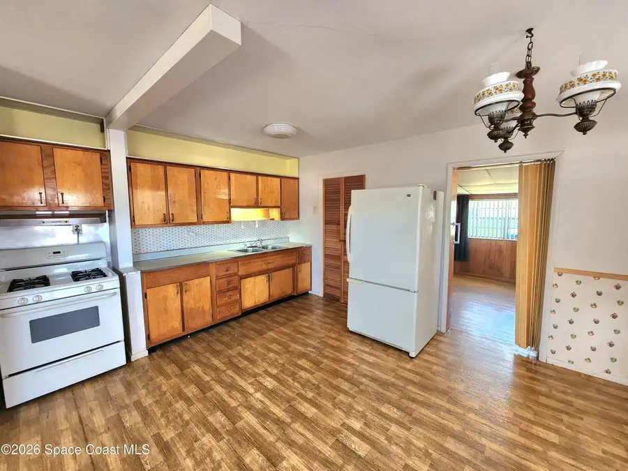 2455 Pepper Avenue, Melbourne, FL 32935 - Image #3