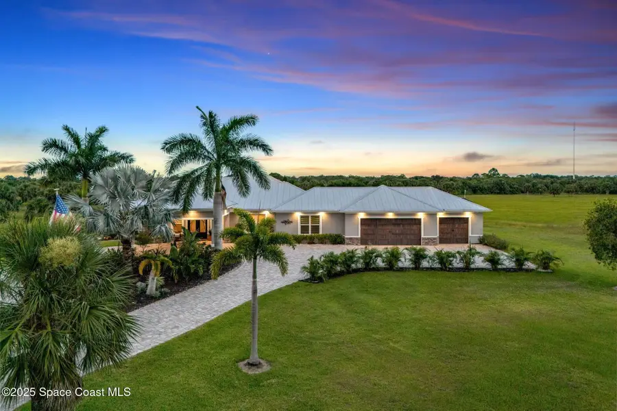 2141 Madden Avenue Sw, Palm Bay, FL 32908 - Image #2