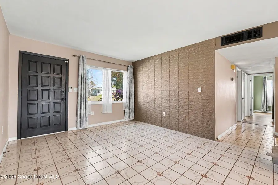 425 Sabal Avenue, Melbourne, FL 32951 - Image #3