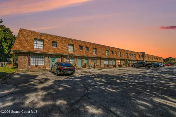 1300 Arlington Lane Ne #123, Palm Bay, FL 32905