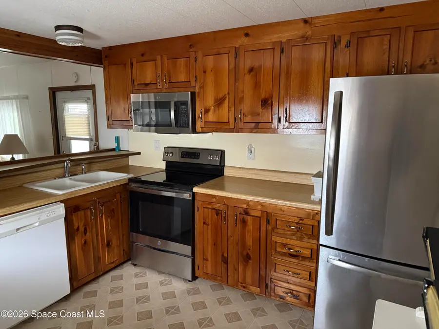 456 Holiday Park Boulevard Ne, Palm Bay, FL 32907 - Image #2