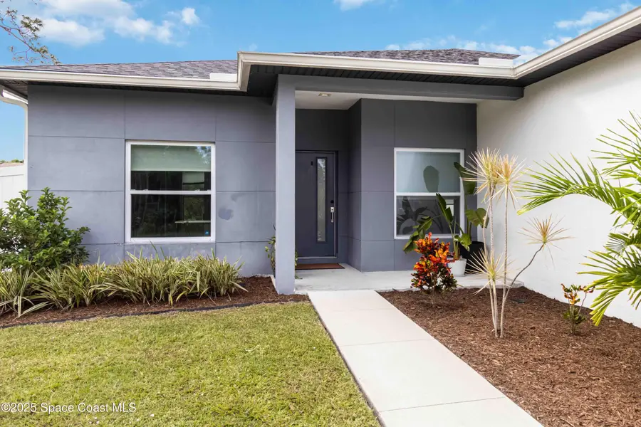 2840 Fontainebleau Avenue Se, Palm Bay, FL 32909 - Image #2