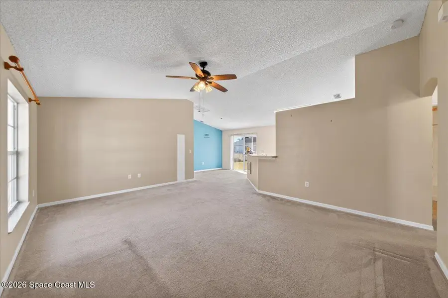 132 Hilton Avenue Nw, Palm Bay, FL 32907 - #3