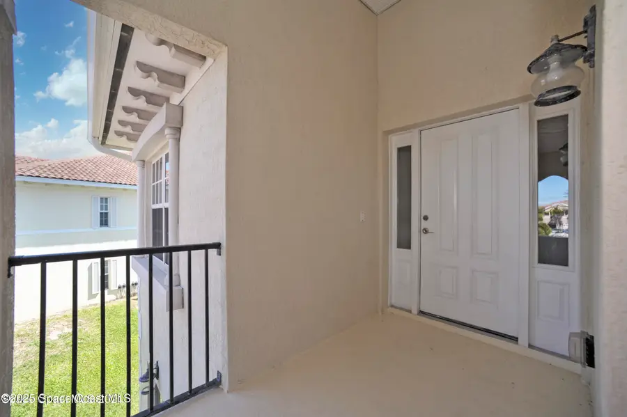 117 Lancha Circle #201, Satellite Beach, FL 32937 - Image #3