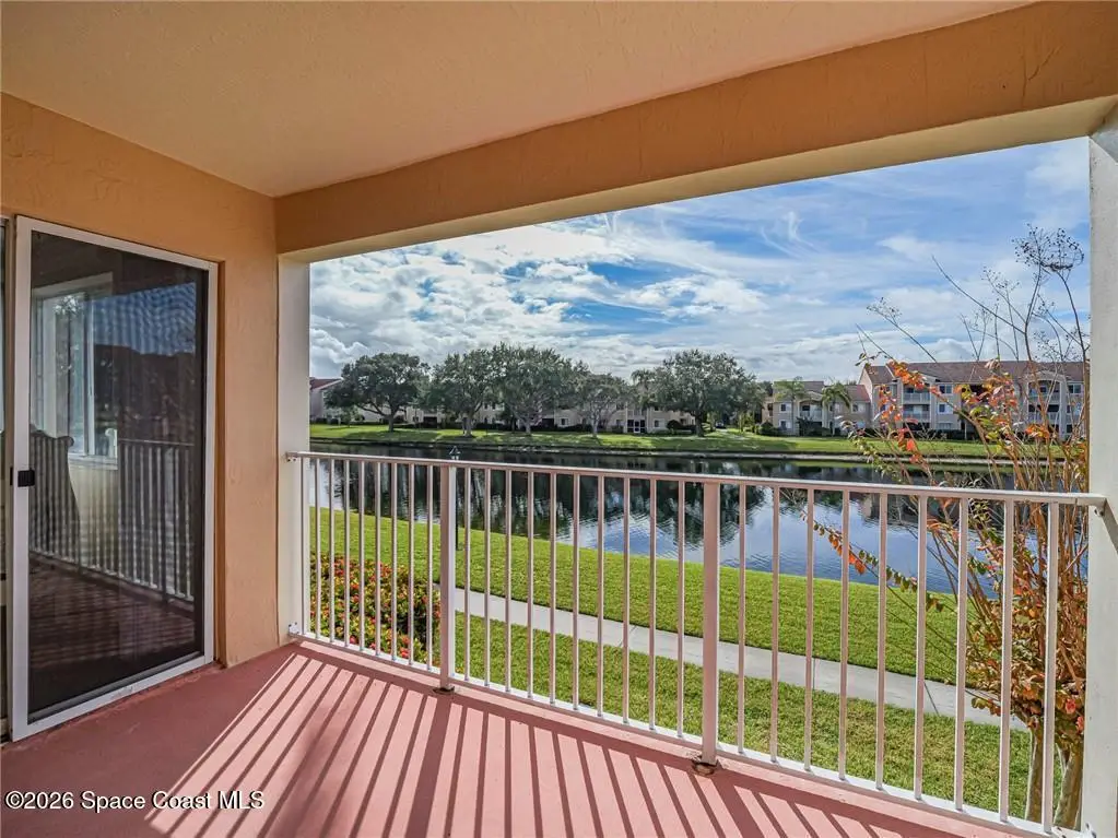 1640 N 42nd Circle #207, Vero Beach, FL 32967 - Image #1