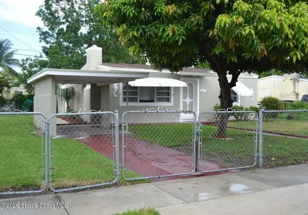 817 Beech Road, West Palm Beach, FL 33407