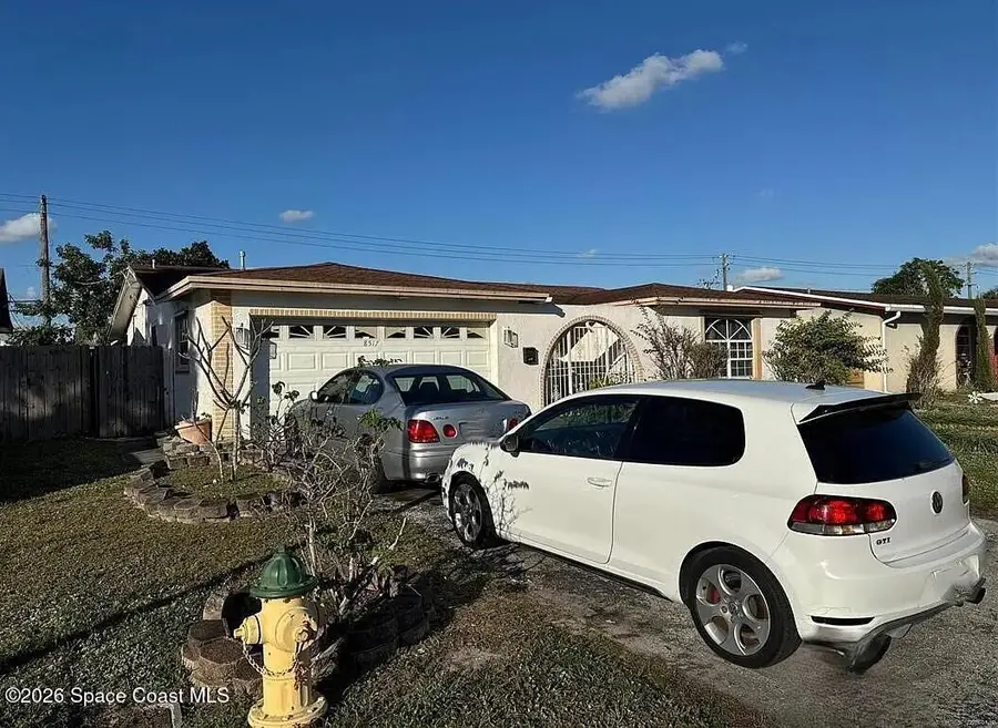 8517 Windsor Drive, Miramar, FL 33025 - #3