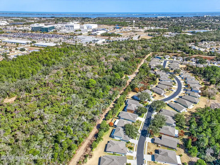 2186 Spring Creek Circle Ne, Palm Bay, FL 32905 - #2