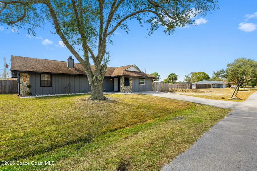 364 Hatcher Street Se, Palm Bay, FL 32909 - #2