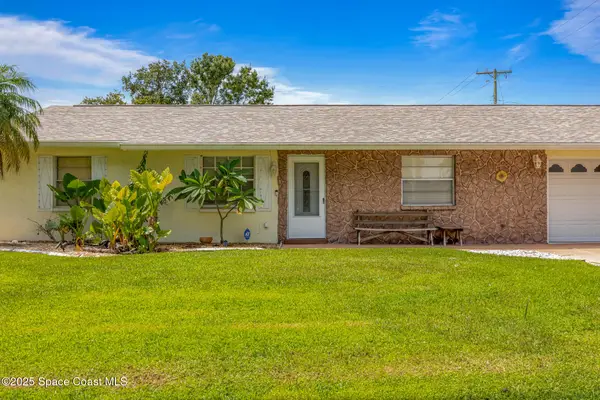 350 Riley Avenue Ne, Melbourne, FL 32907