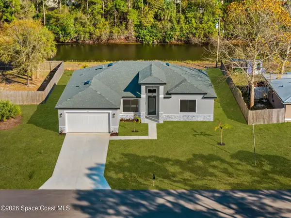 825 Tejon Avenue Sw, Palm Bay, FL 32908