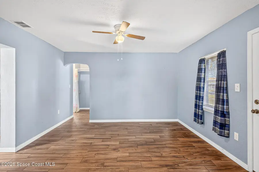 134 Center Street, Winter Haven, FL 33881 - #3