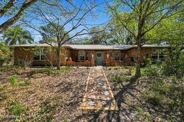 280 Naylor Street Ne, Palm Bay, FL 32907