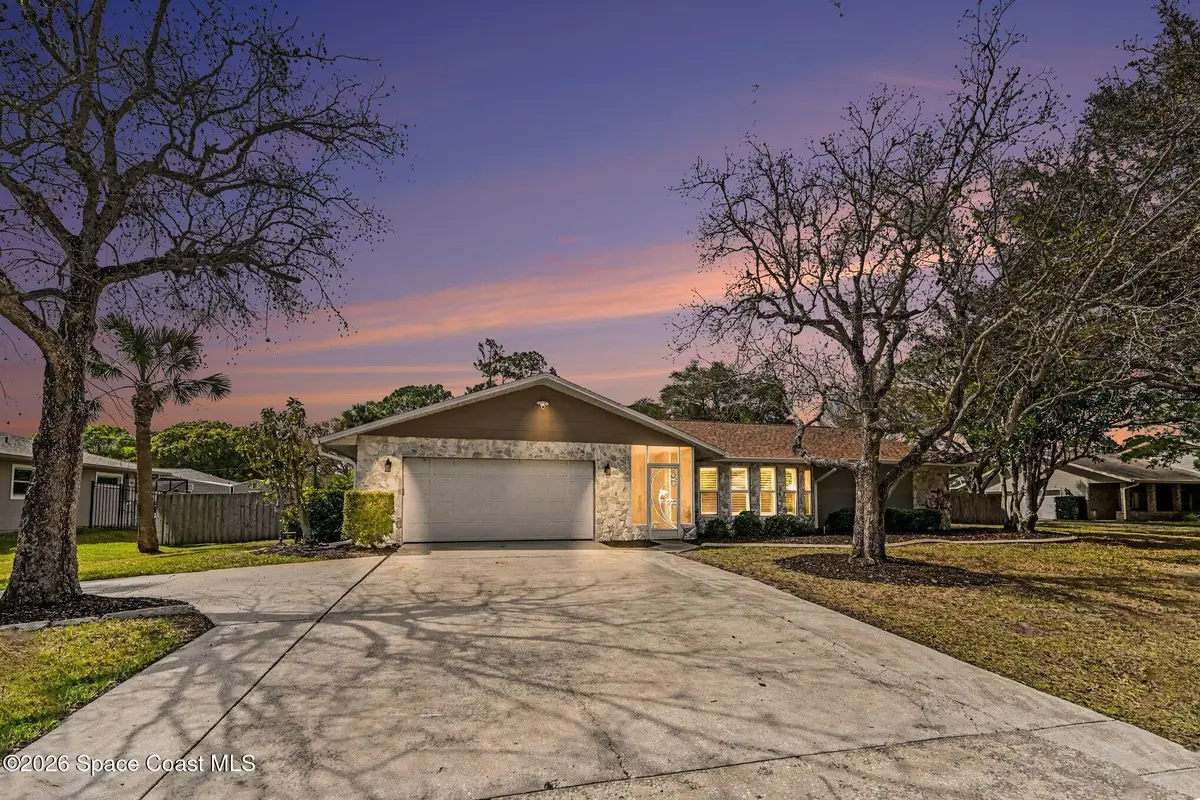742 Penguin Avenue Ne, Palm Bay, FL 32907 - #1