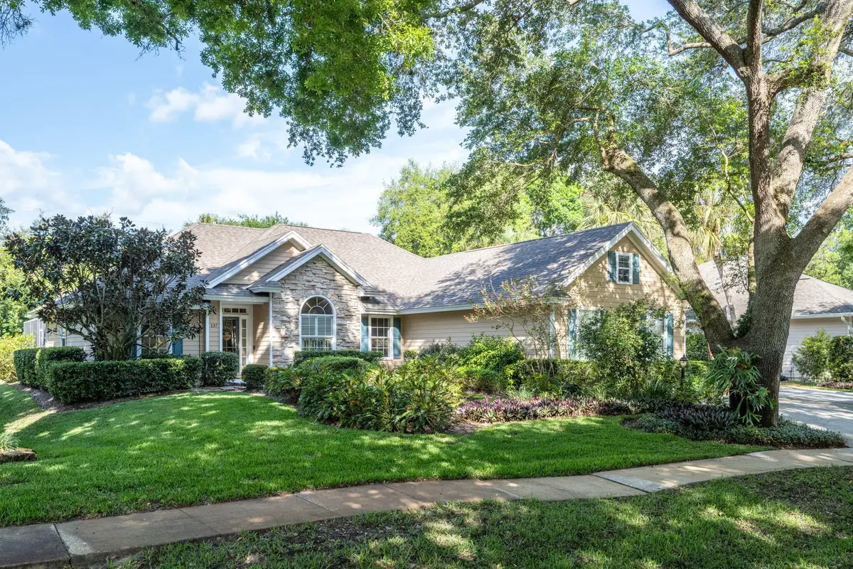 137 38th Court, Vero Beach, FL 32968 - #1