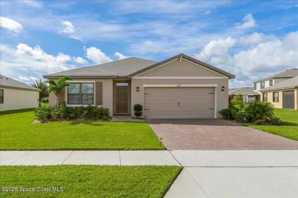 6784 Topaz Drive, Grant-Valkaria, FL 32949