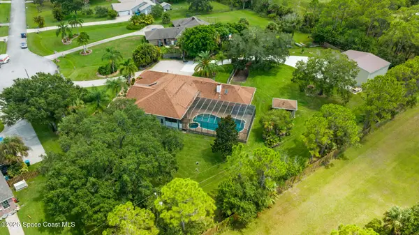 1711 Flamevine Place, Malabar, FL 32950