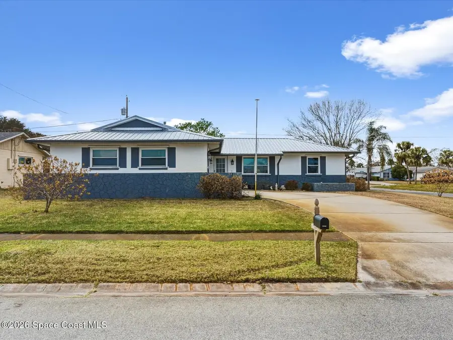 628 Ebony Street, Melbourne, FL 32935 - #3