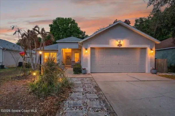 1576 Vista Lake Circle, Melbourne, FL 32904