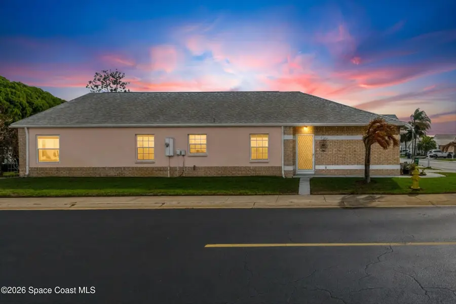 975 S Fork Circle, Melbourne, FL 32901 - #2