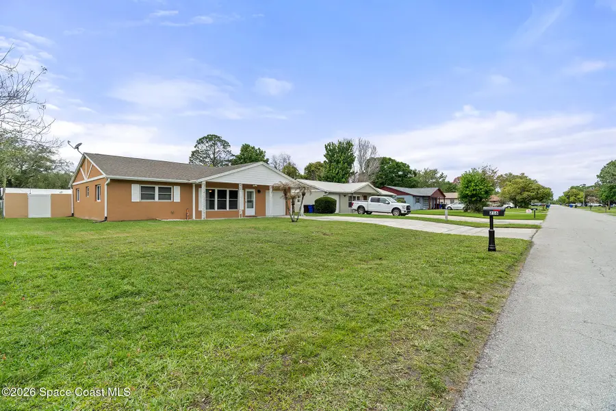 216 Georgia Avenue, Saint Cloud, FL 34769 - #2