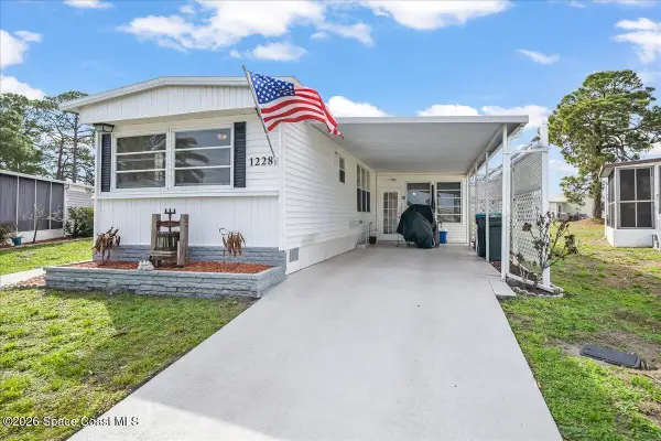 1228 Shell Court Ne, Palm Bay, FL 32907