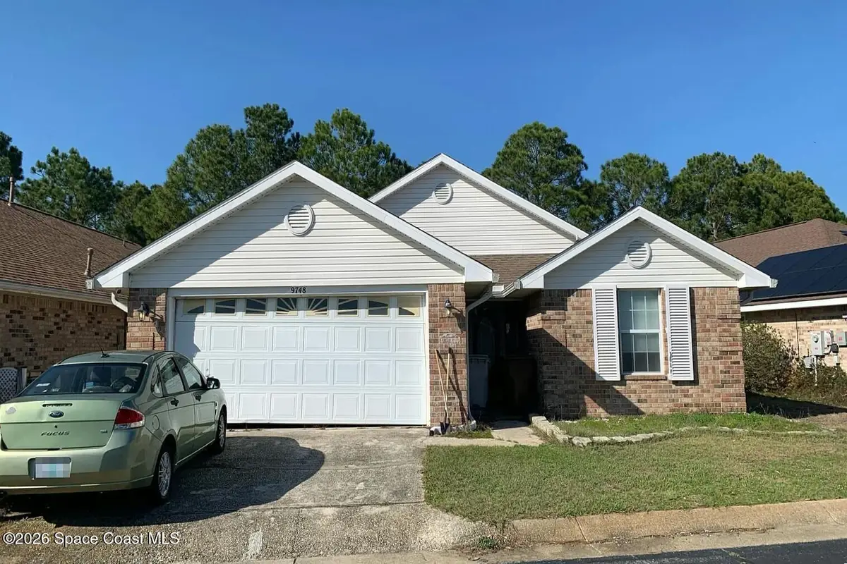 9748 Seafarer's Way, Navarre, FL 32566 - #1