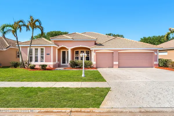 541 Oceanside Boulevard, Indialantic, FL 32903