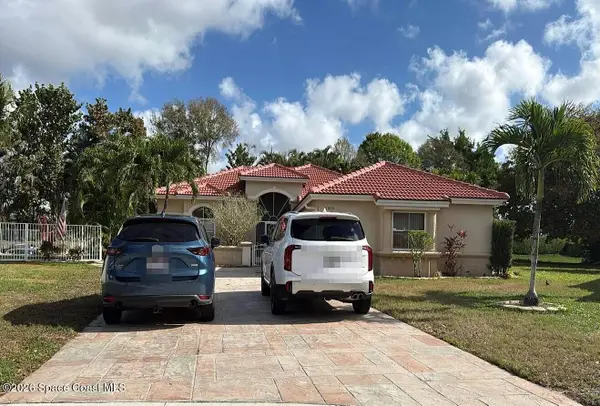 5978 Las Colinas Circle, Lake Worth, FL 33467