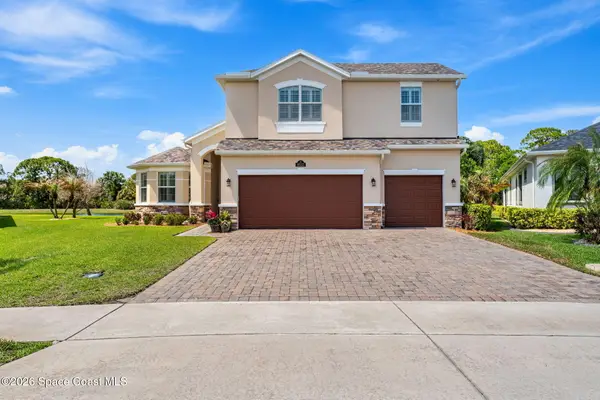 8533 Drayton Circle, Melbourne, FL 32940