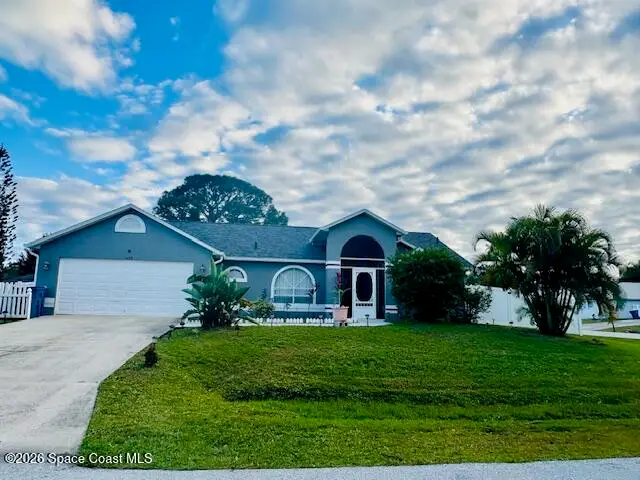 1098 Falconer Street Nw, Palm Bay, FL 32907 - #1