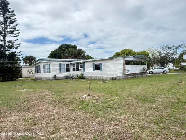 737 Barefoot Boulevard, Barefoot Bay, FL 32976