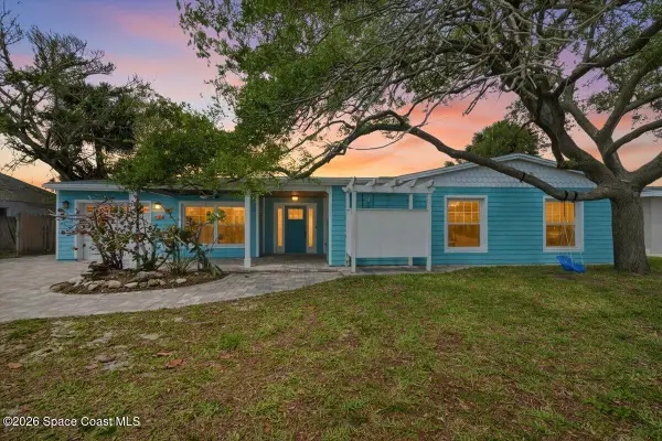 433 Blakey Boulevard, Cocoa Beach, FL 32931