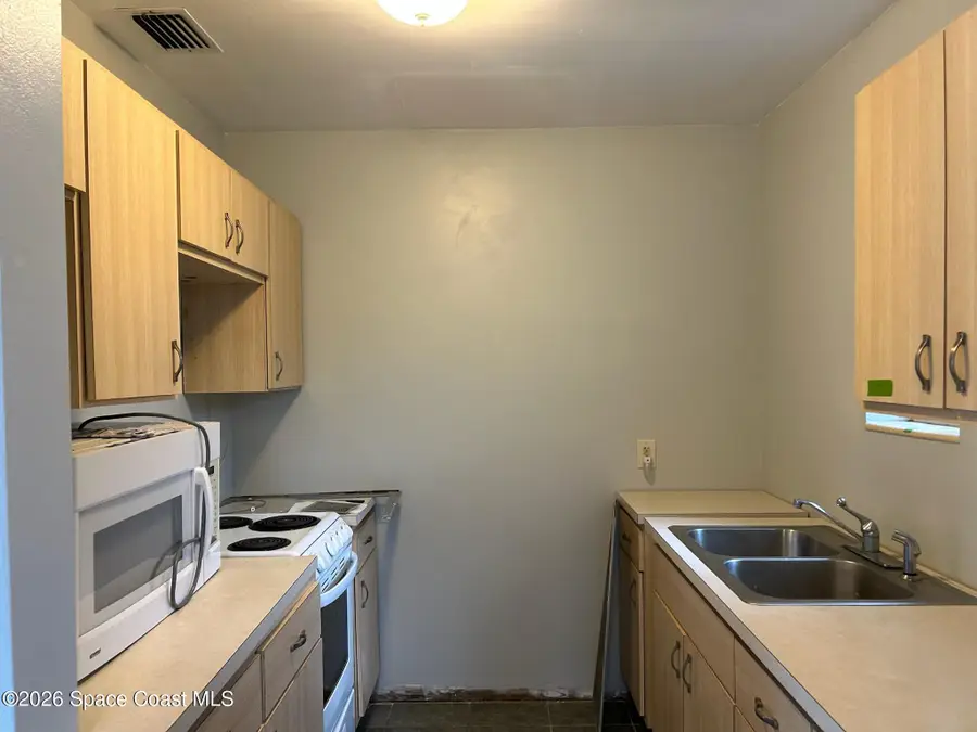 3318 Purdue Street, Melbourne, FL 32901 - #2