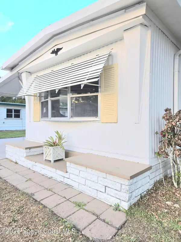 345 Holiday Park Boulevard Ne, Palm Bay, FL 32907