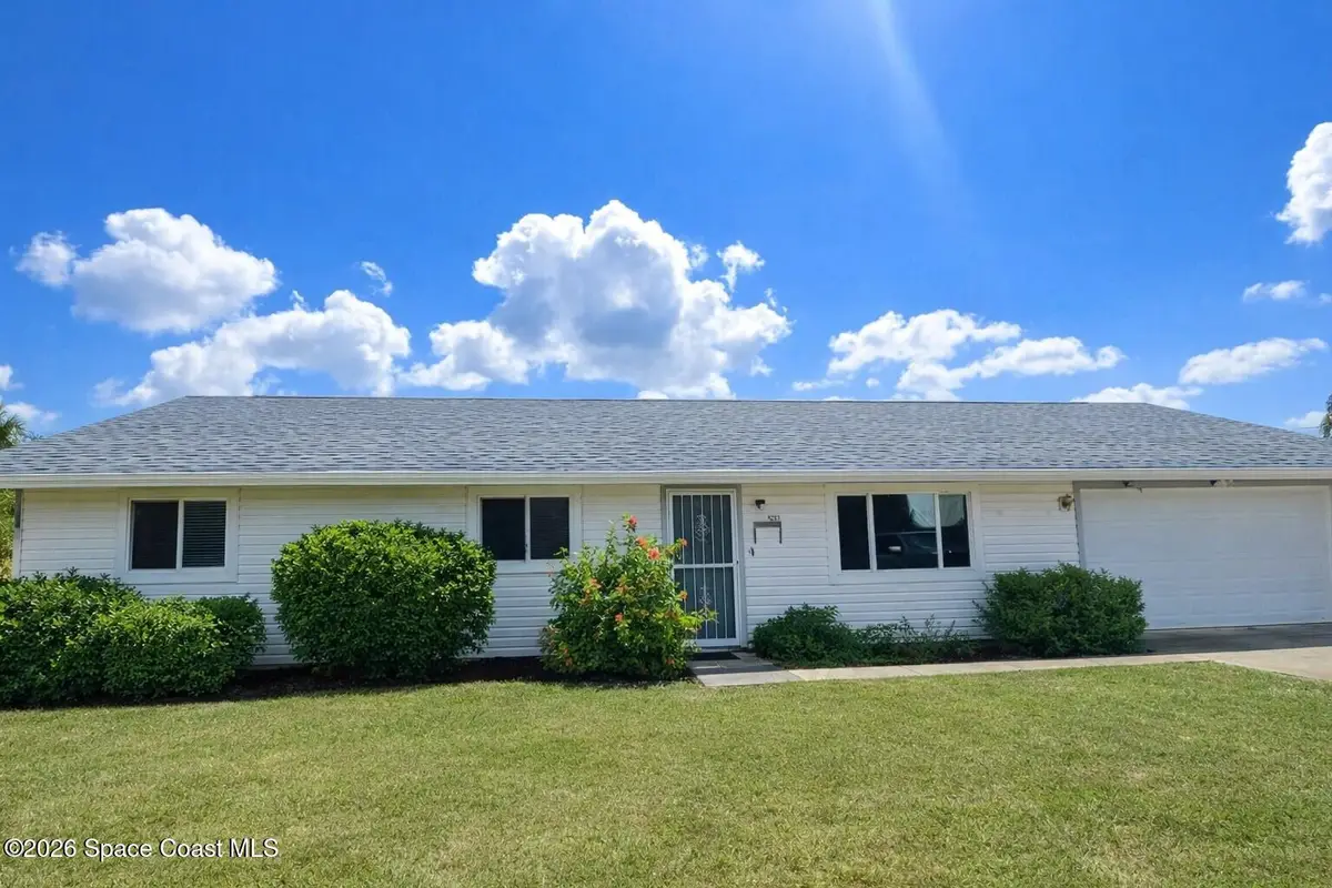 531 California Avenue Ne, Palm Bay, FL 32907 - #1