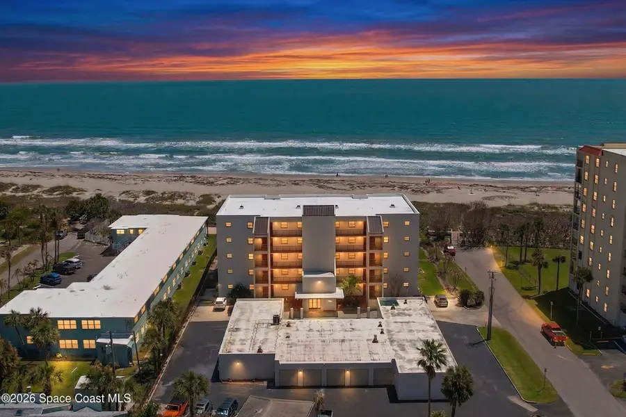 550 Garfield Avenue #302, Cocoa Beach, FL 32931 - #2