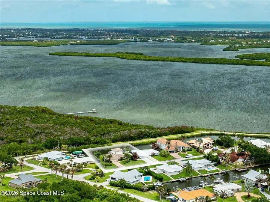 3586 Lucia Drive, Vero Beach, FL 32967 - #3