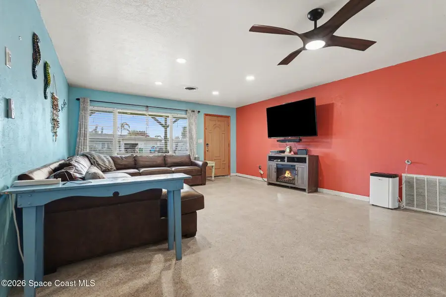 330 Glenwood Avenue, Satellite Beach, FL 32937 - #3